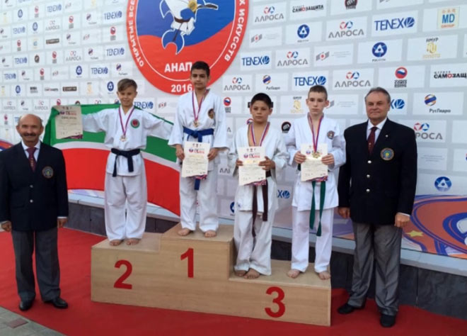 Нижнекамцы на всероссийских юношеских играх боевых искусств завоевали медали