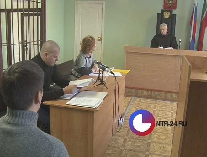 Сотрудник ГИБДД Нижнекамска отпустил нетрезвого водителя за 15 тыс рублей