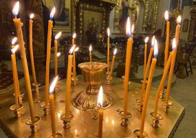 Тысячи жителей Нижнекамска встретили Рождество Христово в храмах