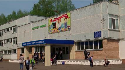 Жителям Нижнекамска рассказали, какие меры безопасности предприняли в школах