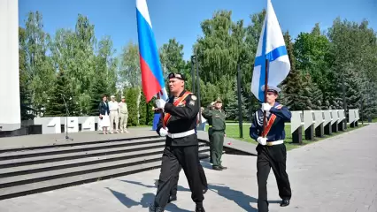 В Нижнекамске состоялся праздничный митинг в честь Дня ВМФ