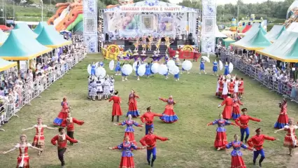 529 мастеров со всей России принимает участие в Спасской ярмарке в Елабуге
