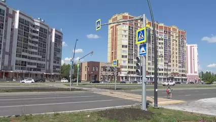 Спустя пять лет в Нижнекамске установили светофор напротив парка «СемьЯ»