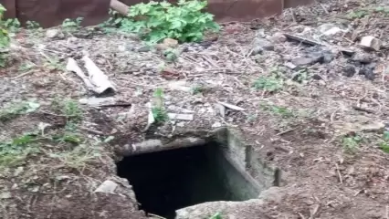 В Татарстане женщина провалилась в яму и получила травмы