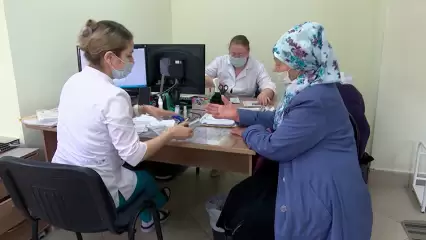 Правительство РФ выделило Татарстану 1,34 млрд рублей на повышение зарплат медикам