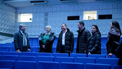 Министр культуры Татарстана и мэр Нижнекамска оставили свой след в «Базе»