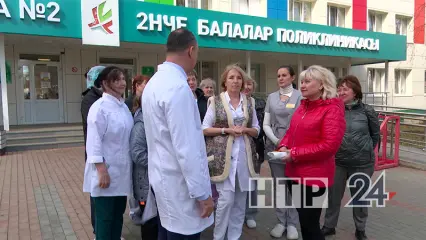 Сотрудники нижнекамской больницы собрали 250 тыс. рублей для бойцов на СВО