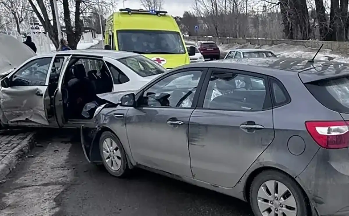 ДТП на набережной в Нижнекамске