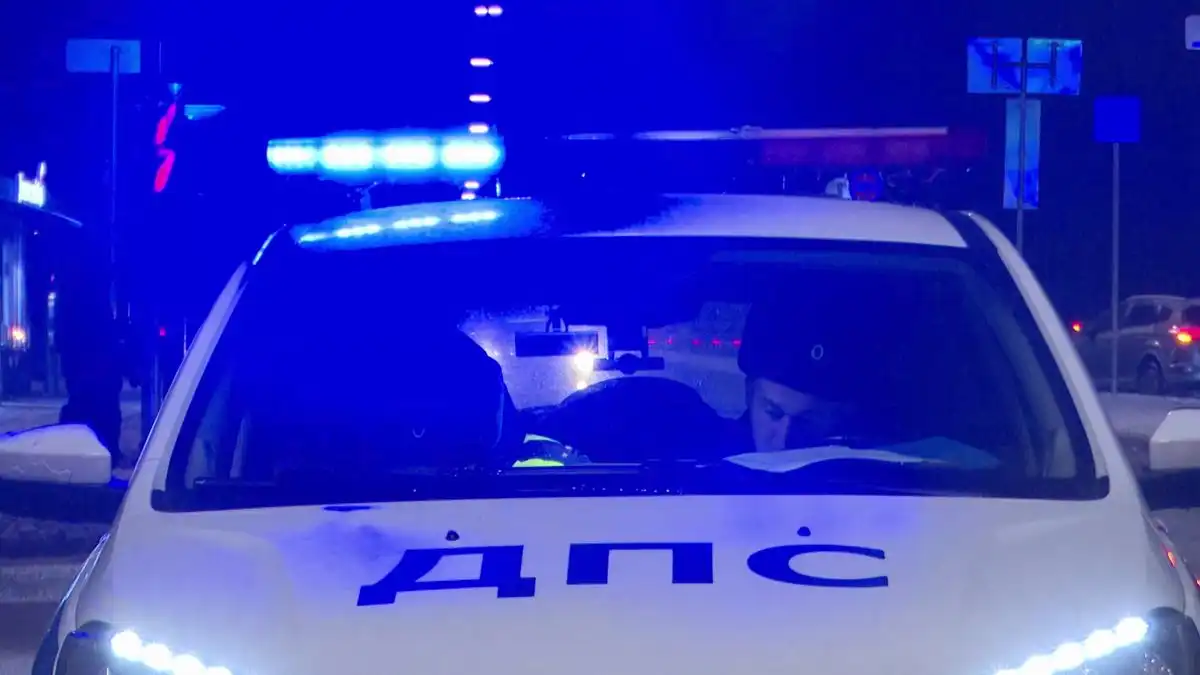 патрульный автомобиль ГАИ Нижнекамска
