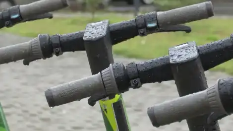 Электр самокатында йөрергә яратучылар өчен мошенниклар яңа схема уйлап тапканнар - телеканал НТР 24