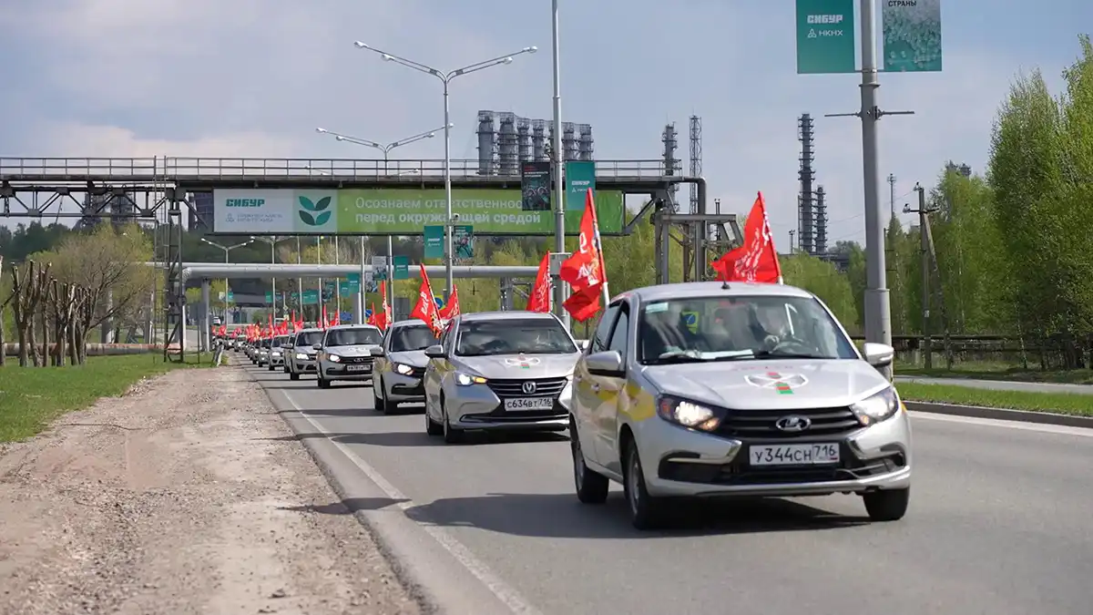 Автопробег к 9 Мая в Нижнекамске