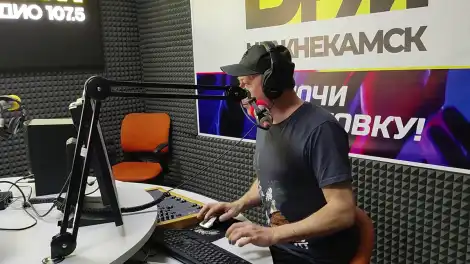 Радио көне: НТР медиахолдингы карамгында ике популяр станция эшли