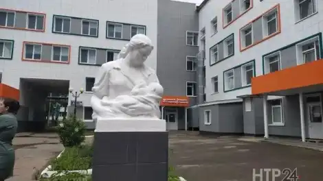Капиталь ремонттан соң Түбән Кама балалар хастаханәсенең перинаталь үзәкле Б корпусын ачтылар. - НТР 24