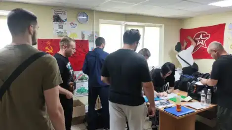 Түбән Камада контрактчы хәрбиләрне кирәк-яраклар белән тәэмин итәләр