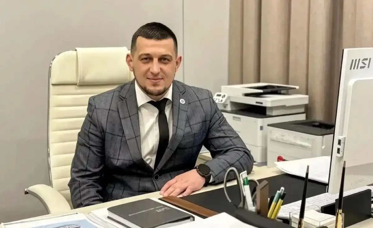Директор гимназии Адымнар Нижнекамск