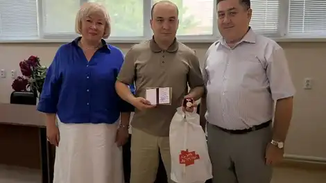 Мактаулы исемгә лаек бәйрәме уңаеннан d кәрләрнең һөнәри Социаль хезмәт- булды