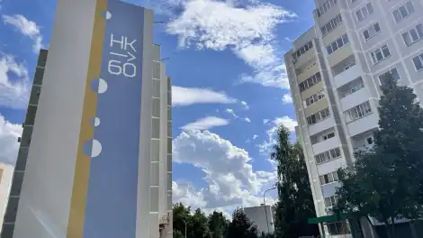 Йорт фасадлары бәйрәмчә бизәлә