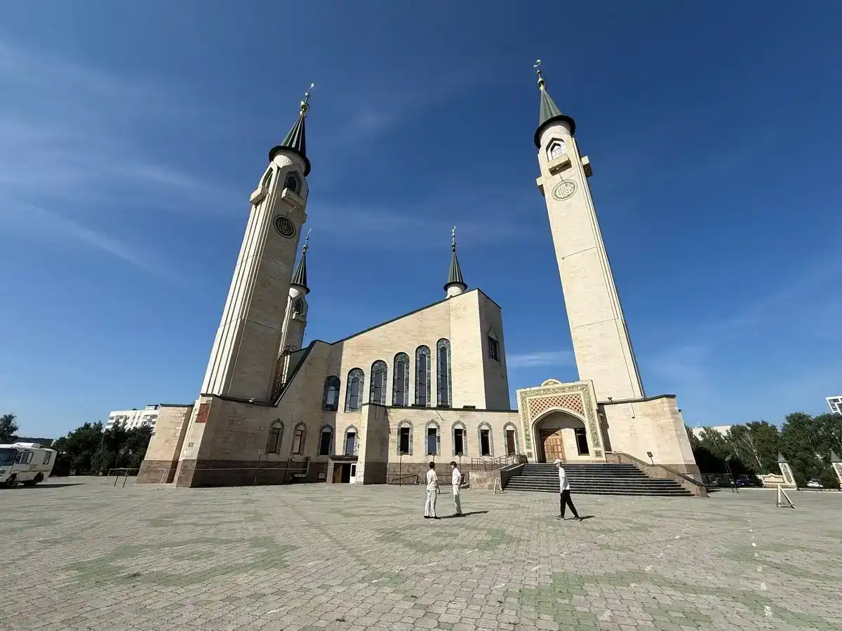 Центральная мечеть г. Нижнекамска