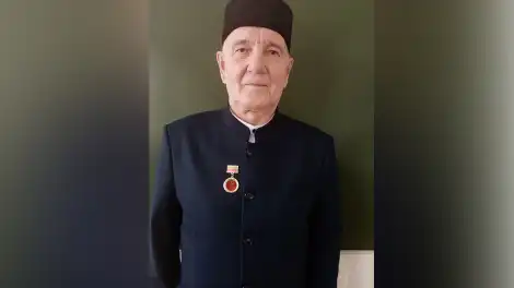 Күпкырлы талантка ия шәхес