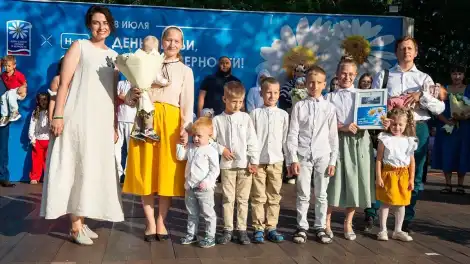 Үрнәк гаиләләрне хөрмәтләделәр - телеканал НТР 24