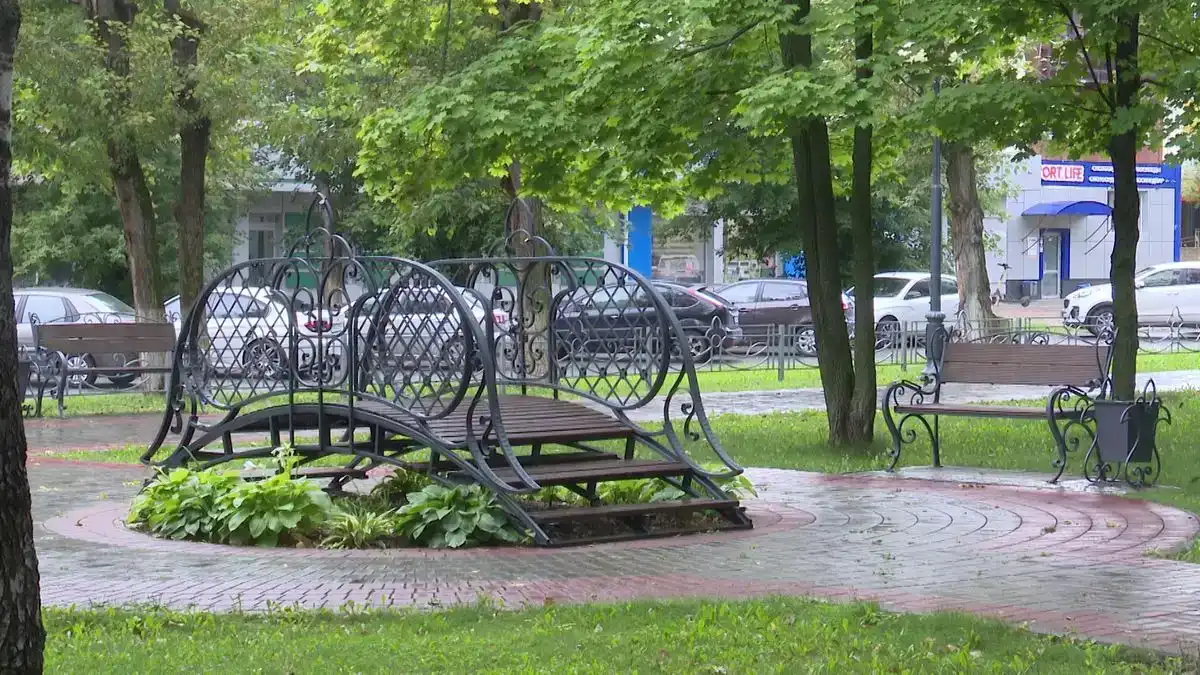 Дождливая погода в парке имени Габдуллы Тукая