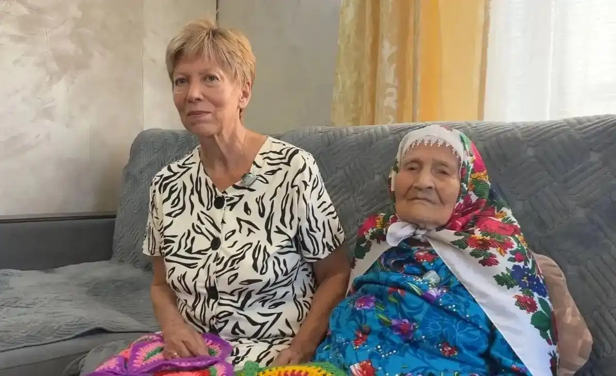 Гамира Минабетдинова кызы Әлфия белән