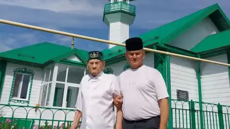 Түбән Кама районында яшәүче 102 яшьлек ветеран: «Мәчеткә килгәч, күңелем сөенде»
