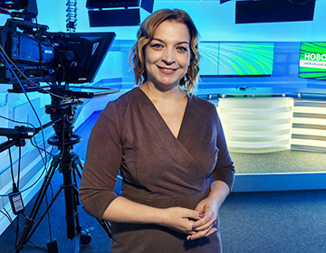 Евгения Корбакова, шеф-редактор службы новостей, ведущая