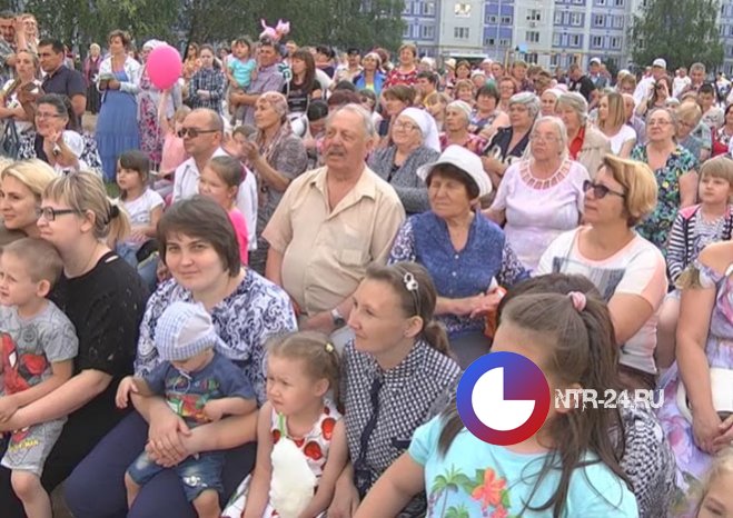 В Нижнекамске отпраздновали завершение ремонта дороги во дворе дома по пр.Шинников