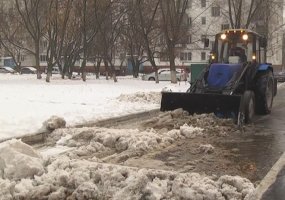 В Нижнекамске последствия непогоды ликвидировали более 70 единиц техники