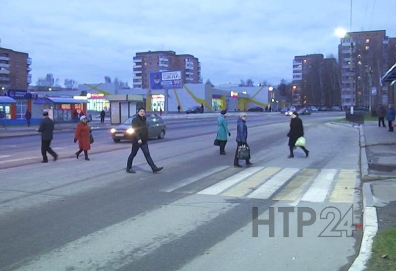 В Грозном переходят дорогу. Светофор нижнекамск