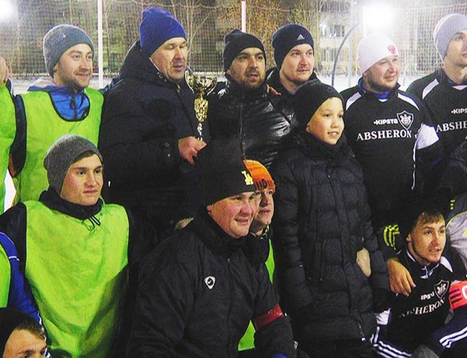 ЛФЛ Нижнекамска провела благотворительный турнир по футболу, собрав деньги для ребенка с ДЦП