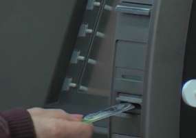 В Нижнекамске женщина решила продать спортивный костюм, но стала жертвой афериста - НТР 24