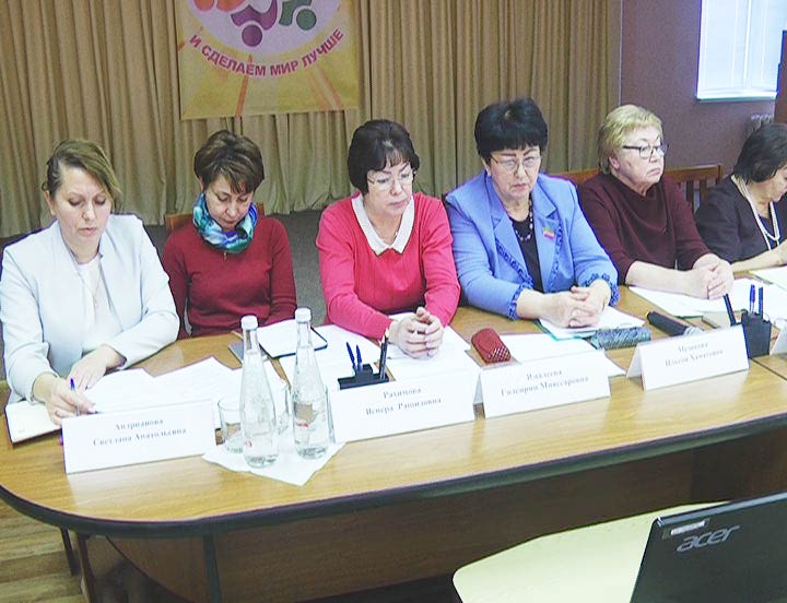 На заседание межведомственной комиссии в Нижнекамске обсудили проблемы детей-инвалидов