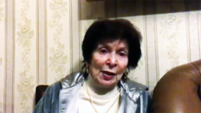 Эсфирь Лемаева записала новогоднее видеообращение к нижнекамцам