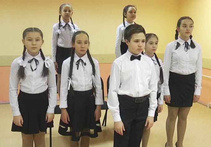 Ответную песню про Нижнекамск для «Хора Светлакова» исполнили на татарском