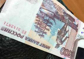 Нижнекамец чуть не задушил жену за отказ отдать ему зарплату - НТР 24