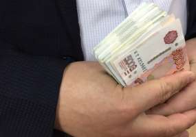 В Нижнекамске директор офиса продаж сотового оператора украл крупную сумму из кассы - НТР 24