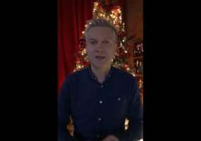 Сергей Светлаков поздравил жителей Нижнекамска с наступающим Новым годом - НТР 24