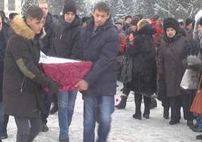 «Он был гениальным шутом и обаятельным сквернословом» - нижнекамцы попрощались с Владимиром Никольским - НТР 24