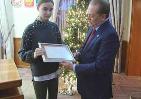 Айдар Метшин обсудил с волонтёром Лизой Сперанской вопрос создания в городе приюта для животных - НТР 24