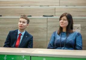 Рустам Минниханов исполнил мечту красноярского школьника, организовав поездку в Иннополис - НТР 24