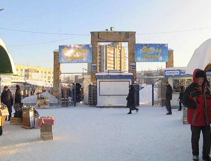 Фоторепортаж: «Бызовский» рынок в Нижнекамске ждет реконструкция