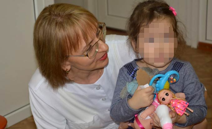 В Нижнекамске мать бросила дочь в магазине и исчезла