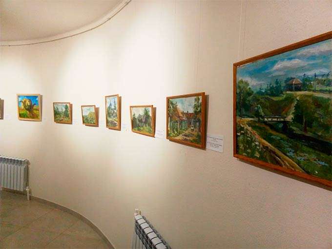 В Нижнекамском районе прошла выставка молодых художников
