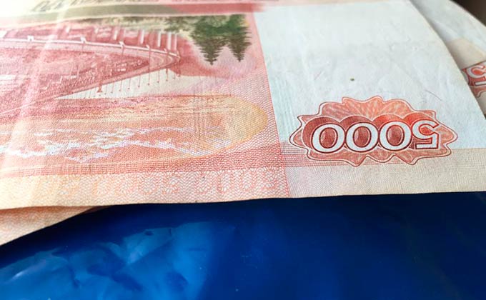 Нижнекамская предприниматель отдала неизвестным 200 тыс рублей