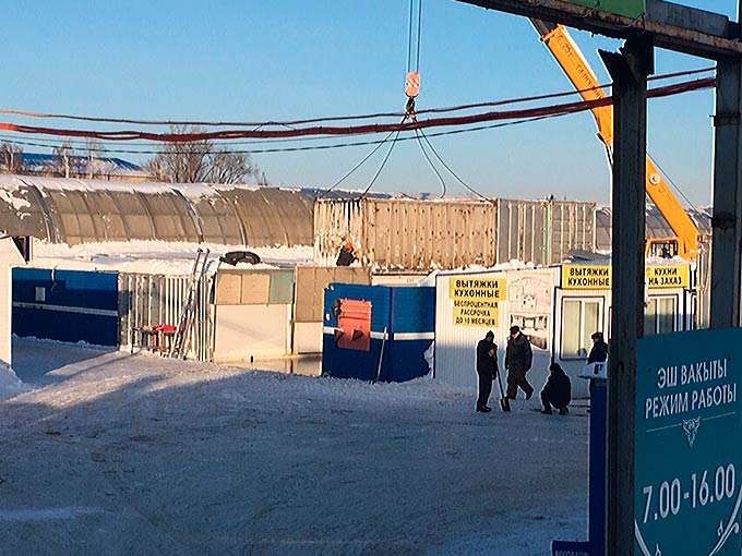 В России планируют вернуть ларьки и торговые палатки