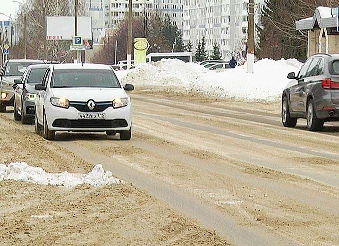 Дорожники пообещали устранить колею в Нижнекамске в кратчайшие сроки