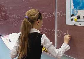 В Госдуме предложили лишать зарплаты грубых учителей - НТР 24