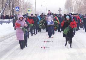 Основателя шинного производства в Нижнекамске Николая Зеленова похоронили на Аллее почетных граждан